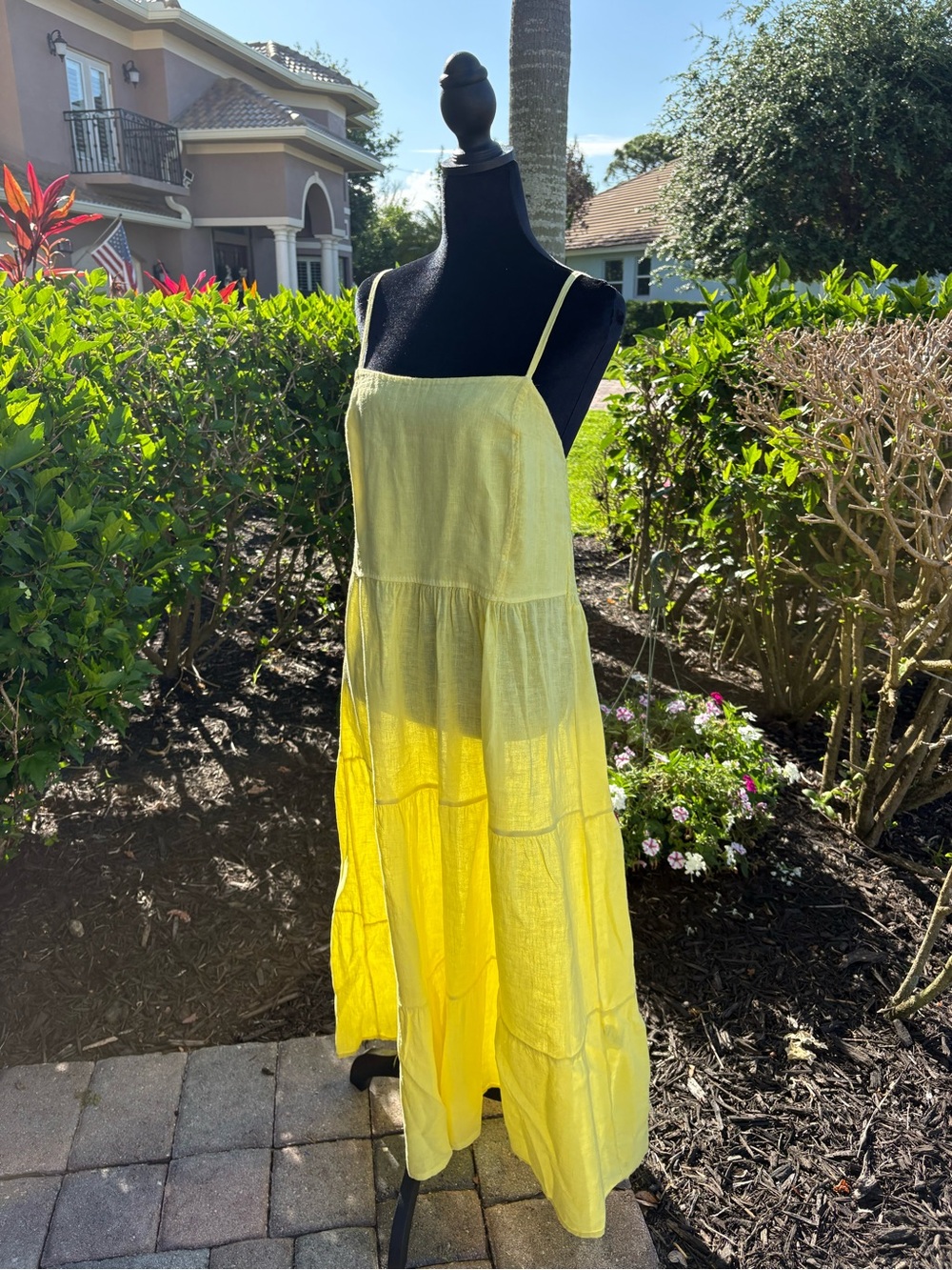 Women’s Yellow Tiered Maxi Dress - Sleeveless Summer Sundress
